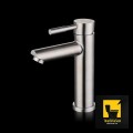 Vòi lavabo nóng lạnh điếu tròn inox304 Navier NV-720 (20cm)