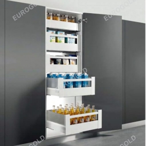 Tủ đồ khô 4 tầng độc lập cánh mở nhôm cao cấp Eurogold EUM22460