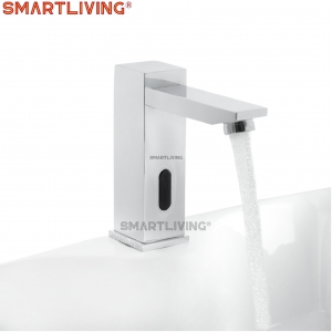 Vòi cảm ứng smartliving YM-102