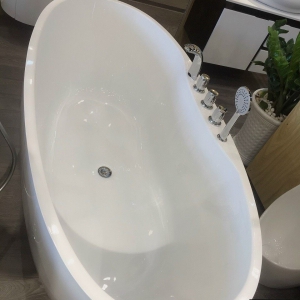 Bồn tắm nằm cao cấp Acrylic Navier NV-1507 (kèm bộ vòi)